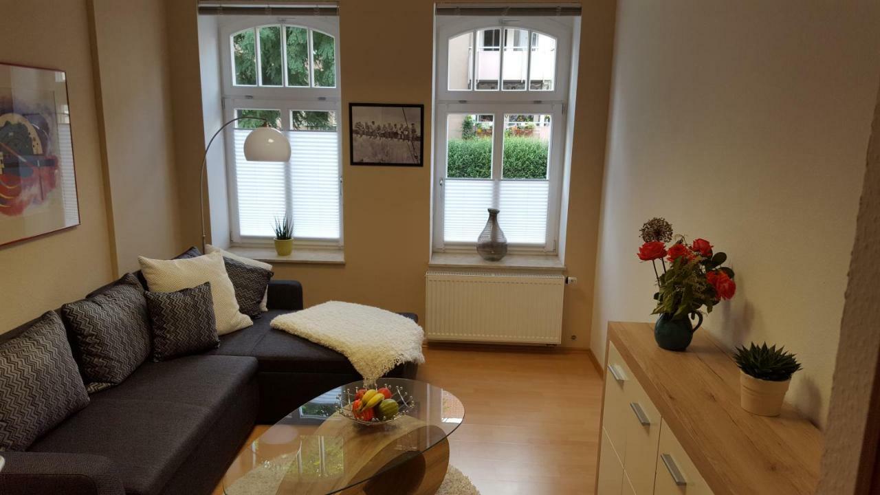 Neu! Ferienwohnung In Erfurt Exterior photo