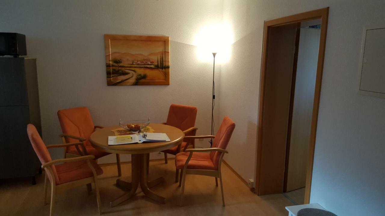 Neu! Ferienwohnung In Erfurt Exterior photo