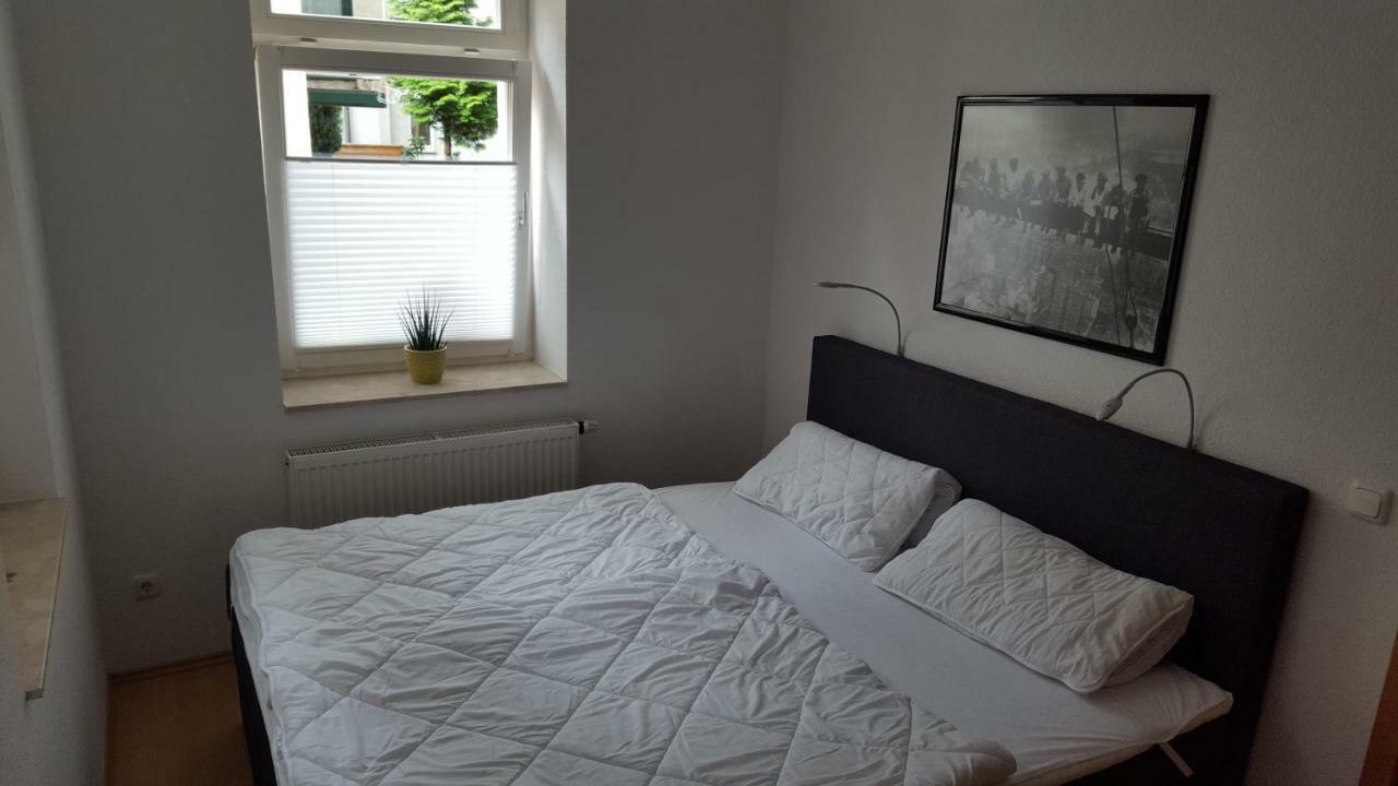 Neu! Ferienwohnung In Erfurt Exterior photo